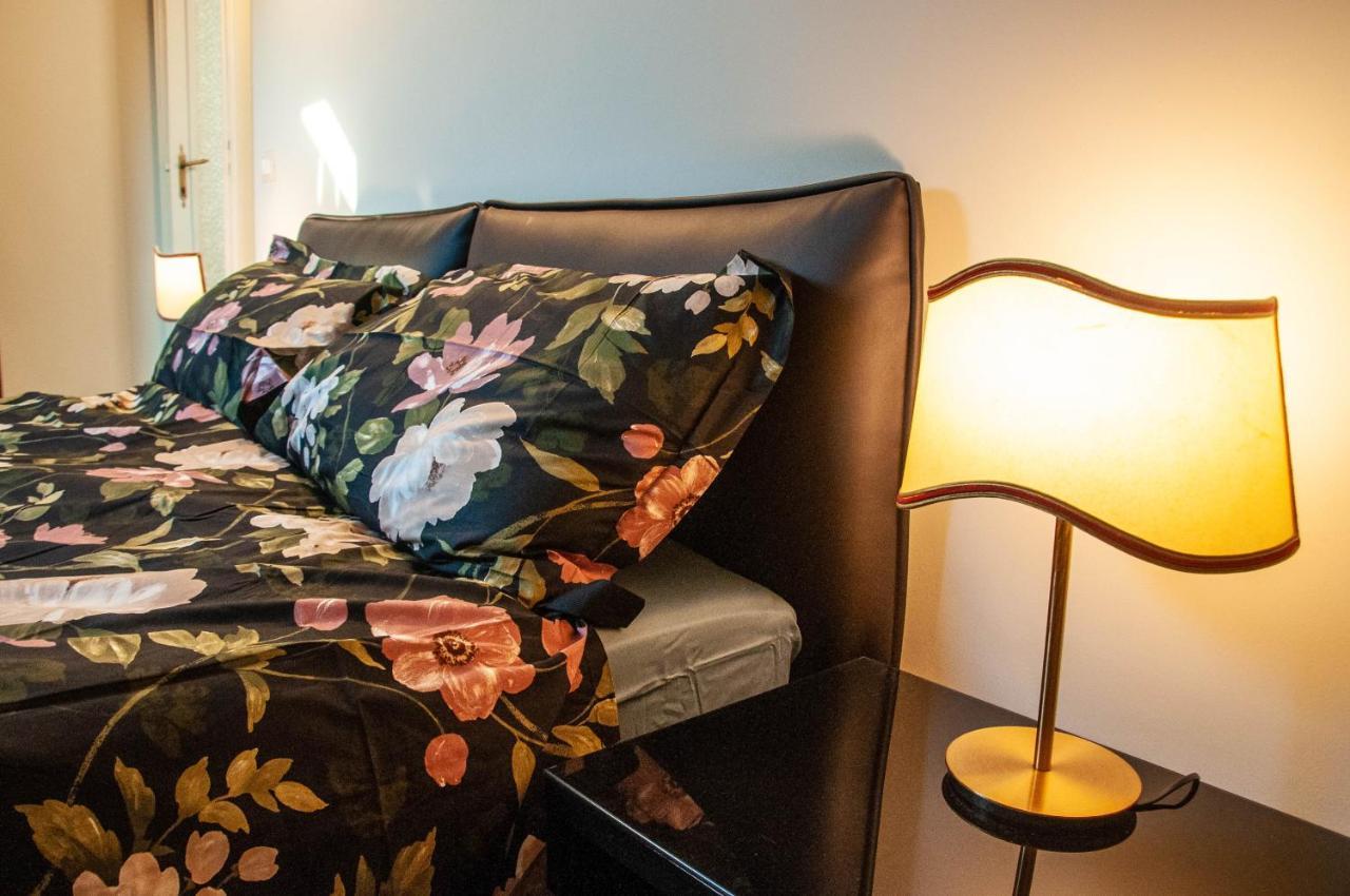 Suite Sommeiller Comfort In Centro Торино Екстериор снимка