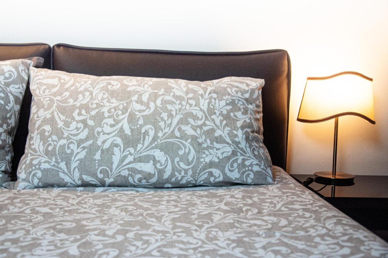Suite Sommeiller Comfort In Centro Торино Екстериор снимка